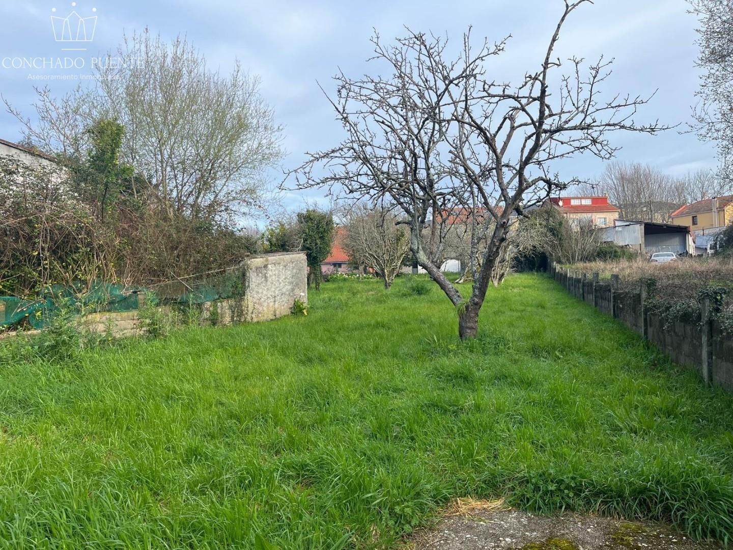 Casa o xalet en venda en Oleiros amb Jardí privat