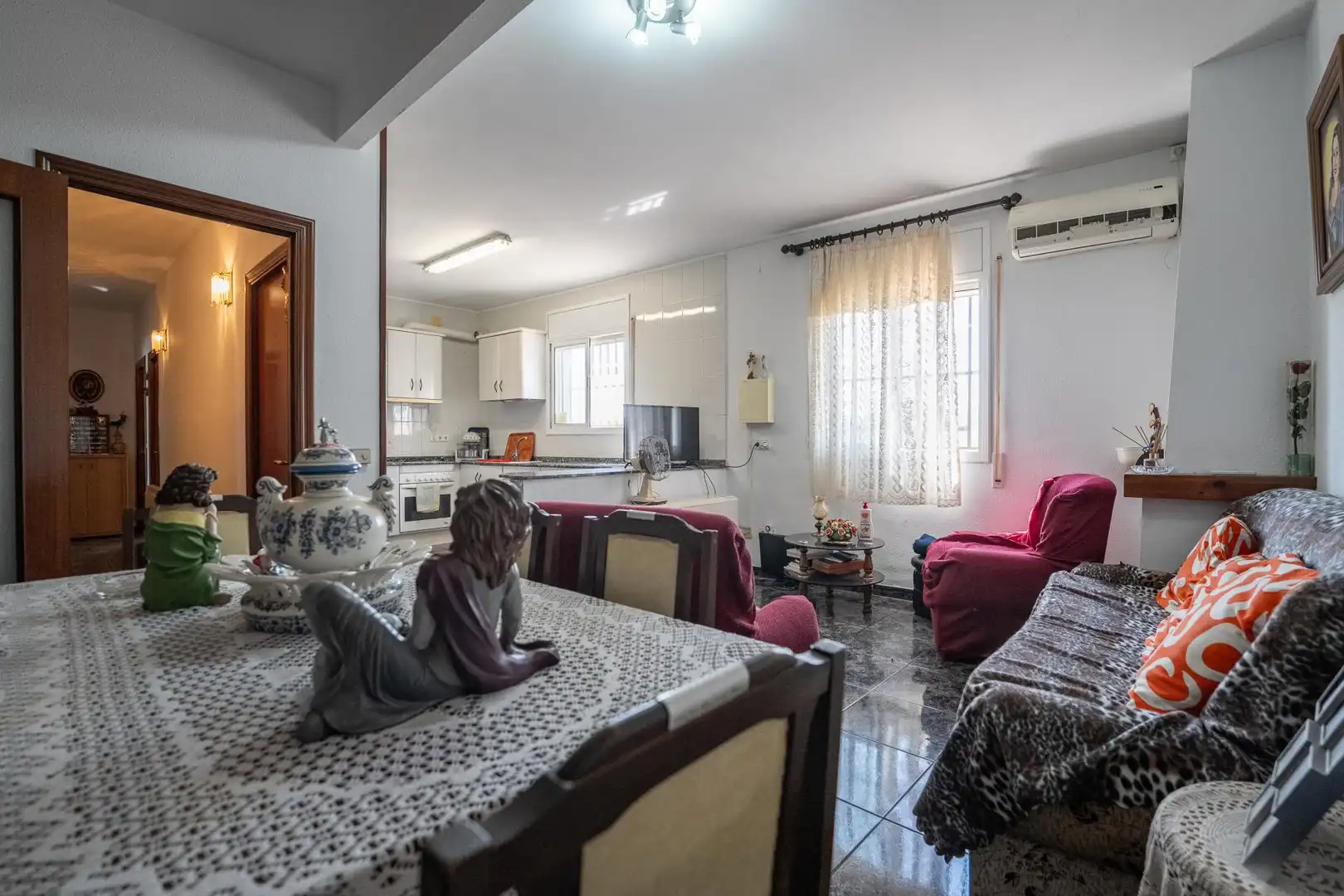 Sala de estar de Finca rústica en venta en Riudoms con Calefacción y Jardín privado