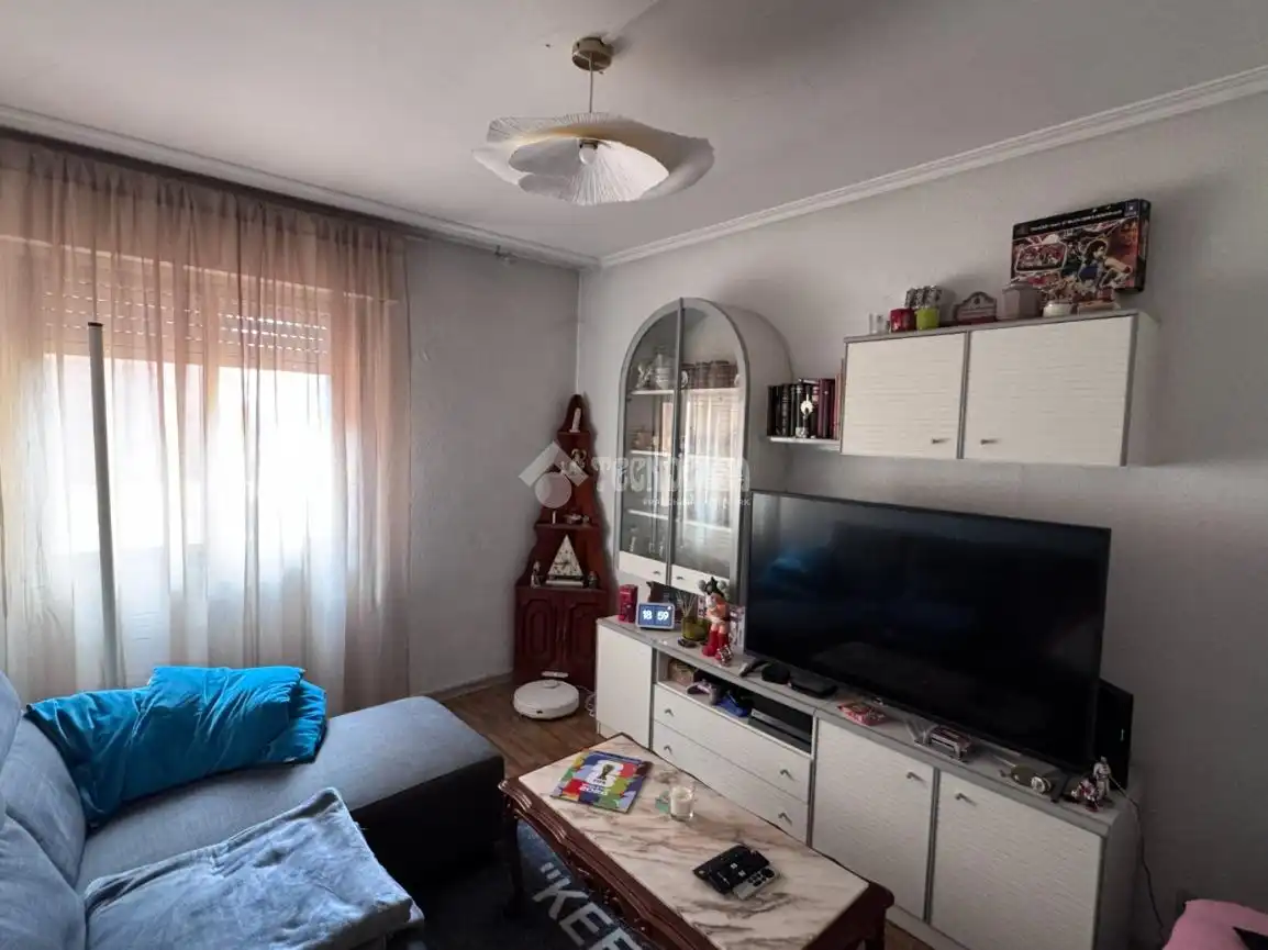 Sala de estar de Edificio en venta en León Capital 