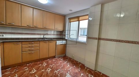 Foto 2 de Piso en venta en Manuel Lugrís, A Gándara, Narón