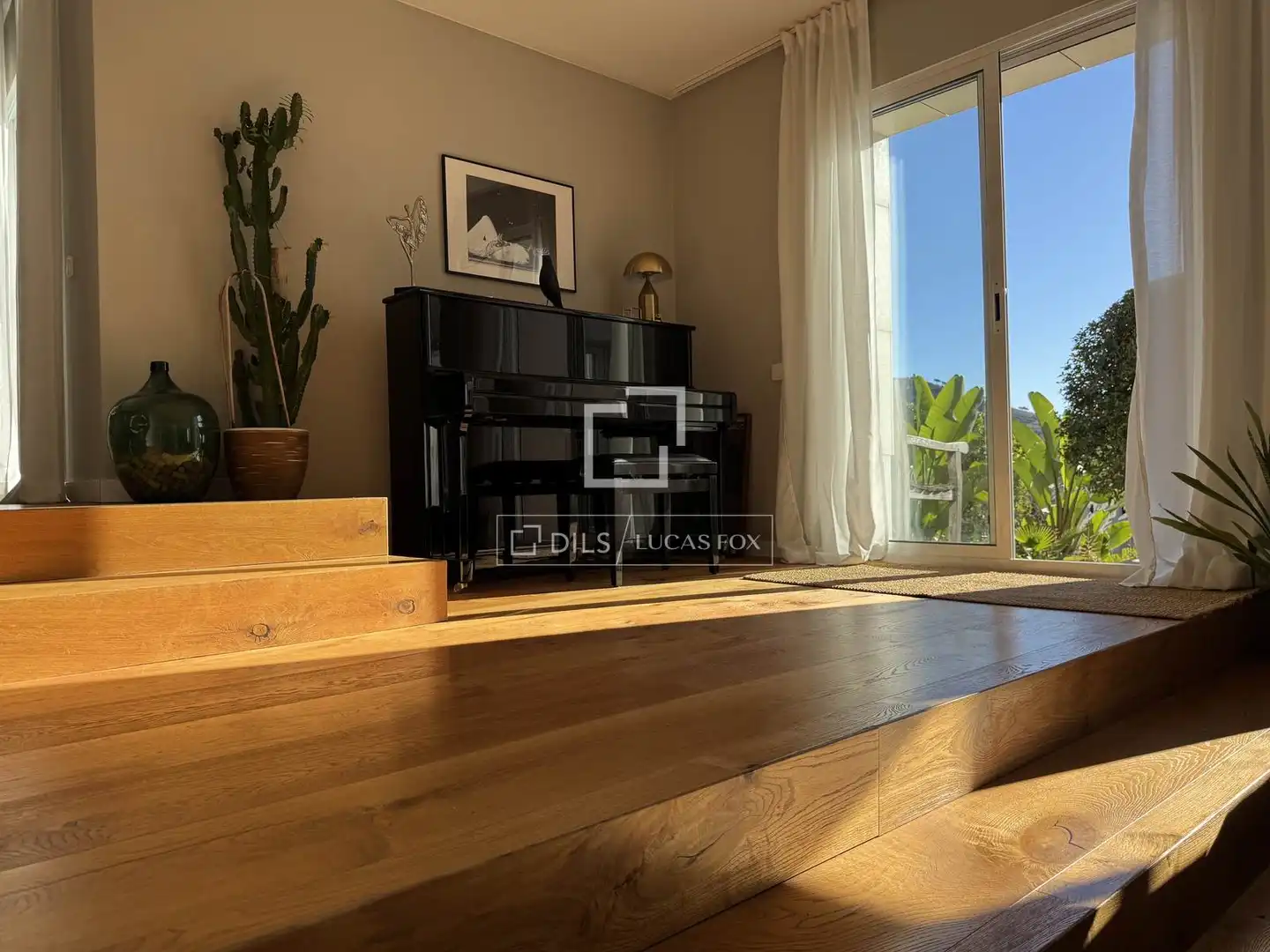 Sala d'estar de Casa o xalet en venda en Sant Just Desvern amb Aire condicionat, Calefacció i Jardí privat