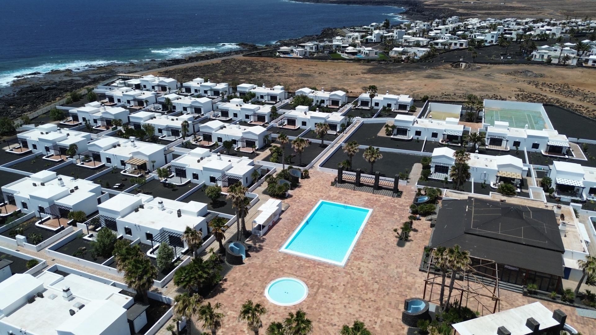 Vista exterior de Casa adosada en venta en Yaiza con Aire acondicionado, Jardín privado y Terraza
