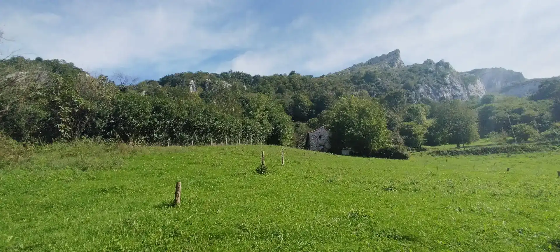 Finca rústica en venda en Miera amb Balcó