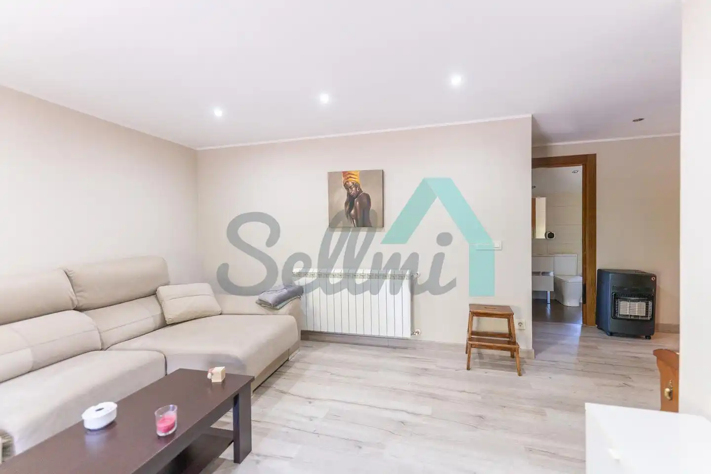Sala d'estar de Edifici en venda en Villamanín