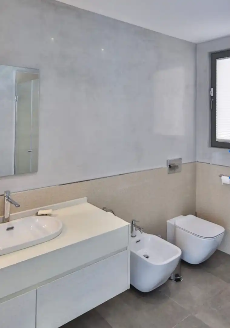 Bathroom of Houses for sale in Sotogrande  with Air Conditioner, Heating and Private garden