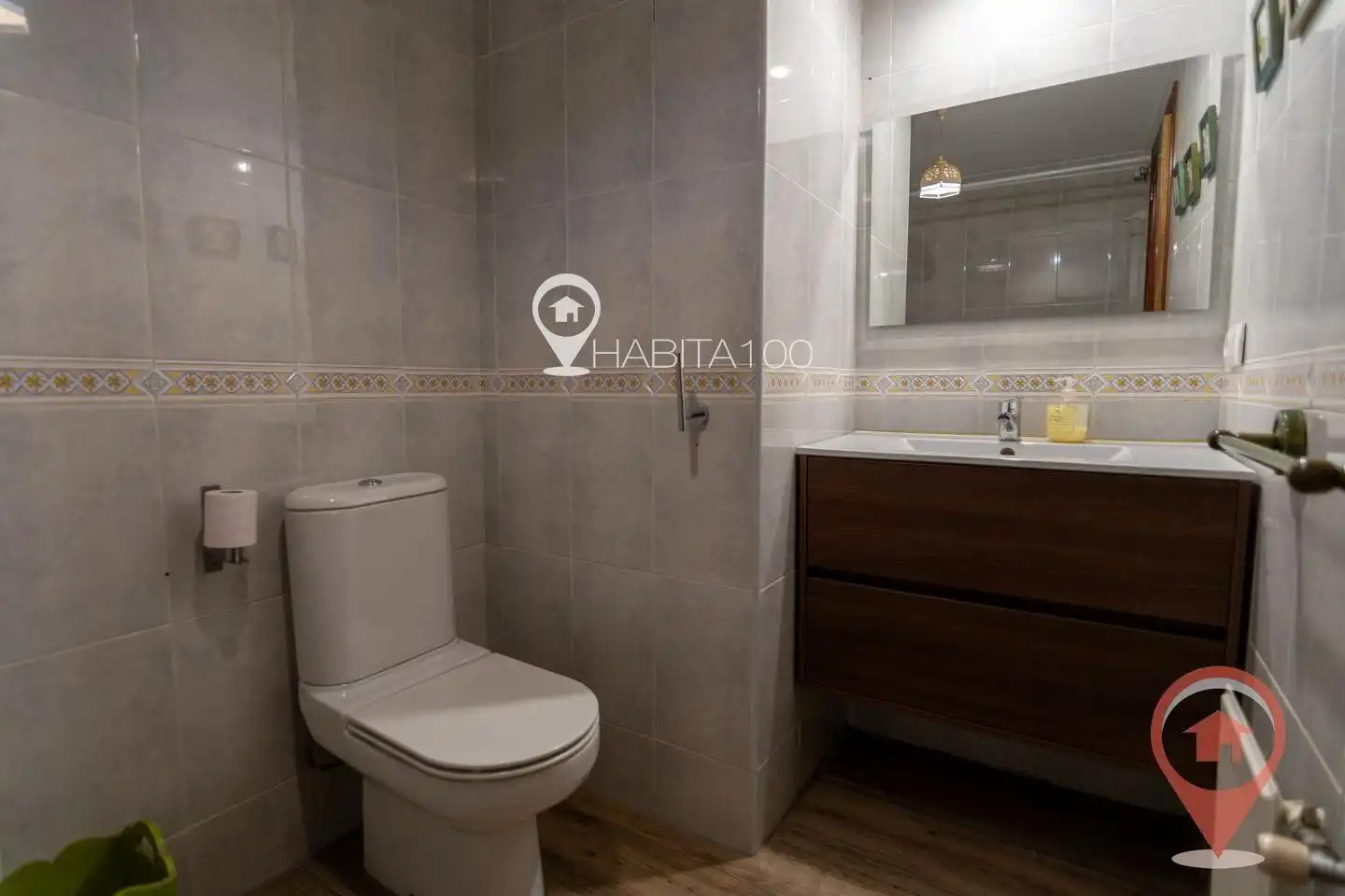 Baño de Piso en venta en Cuenca con Calefacción y Trastero