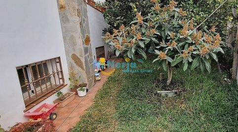 CHALET PAREADO 4 DORMITORIOS CON JARDÍN , SOTANO TERRAZA Y PATIO CON BARBACOA  2 PLAZAS DE PARKING  NERJA, Bild 5