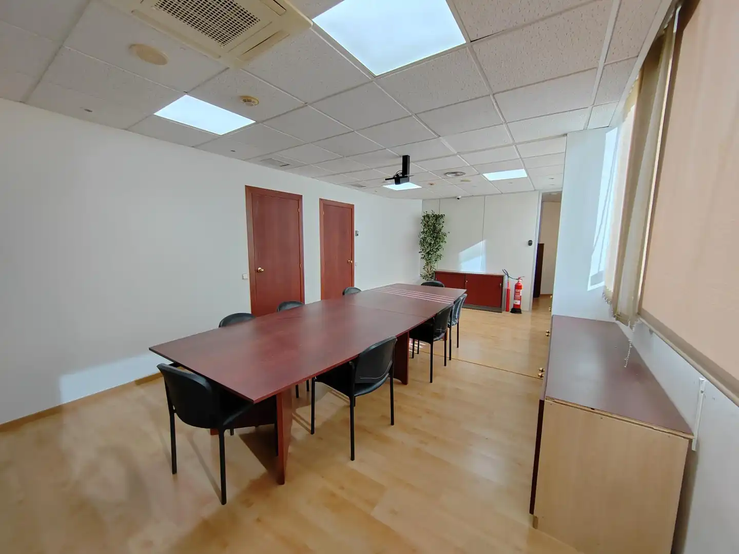 Oficina en venta en Barcelona con Aire acondicionado, Calefacción y Amueblado