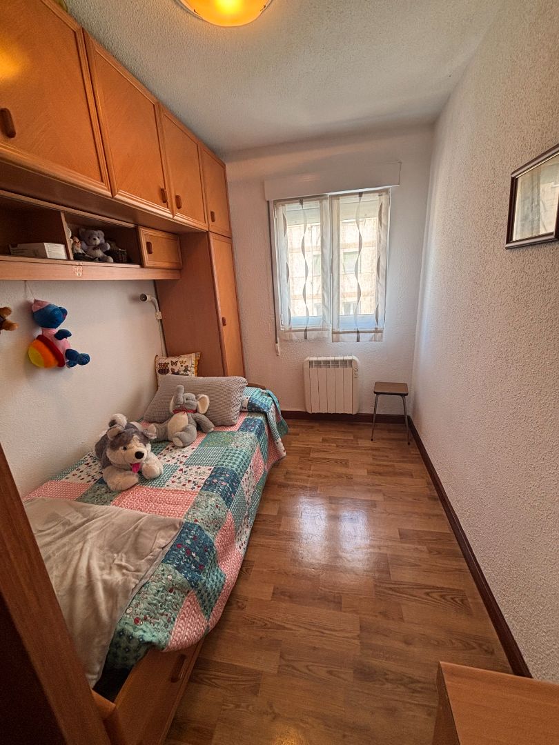 Bedroom of Flat for sale in Santander  with Heating and Furnished