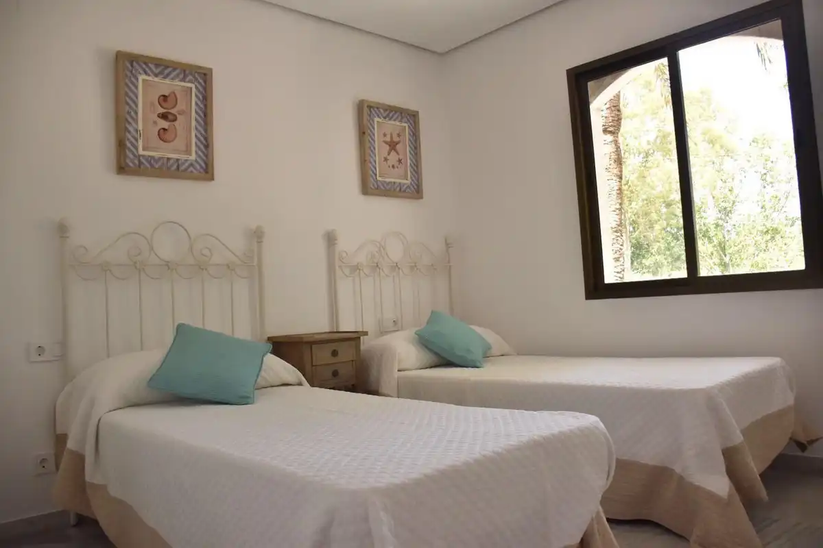 Home with pool for sale in Elviria - Cabopino, imagen 7