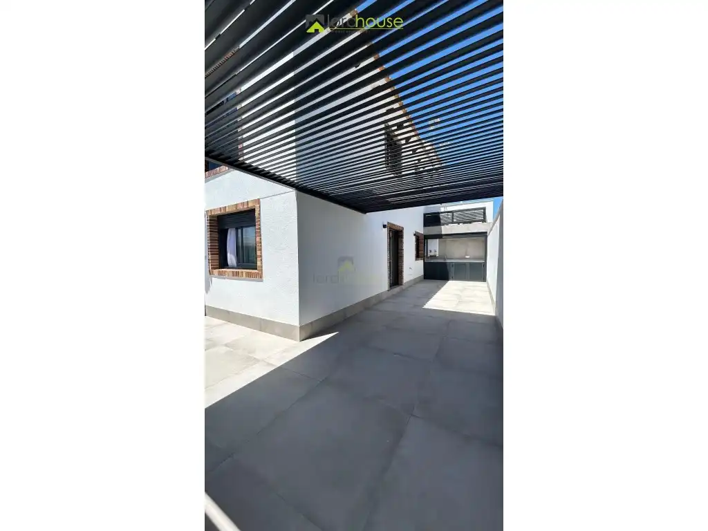 Vista exterior de Casa o chalet en venta en Pilar de la Horadada