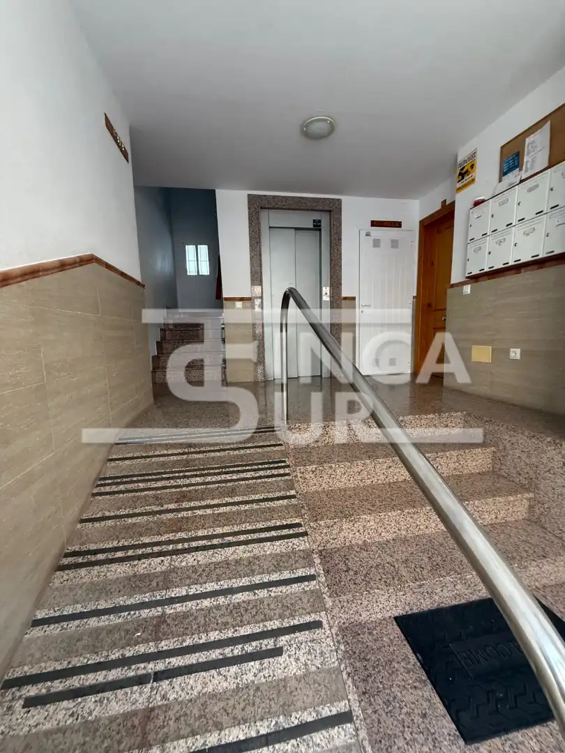 Flat with lift for sale in Calle Río Ebro, imagen 4