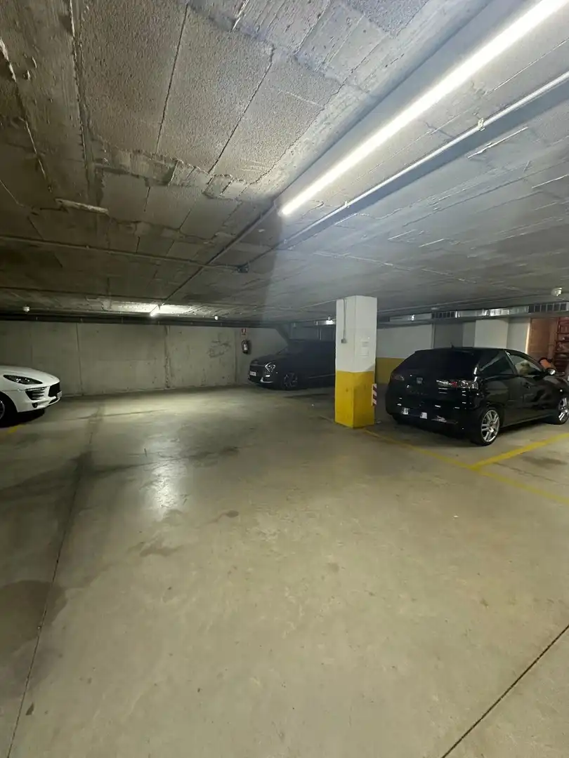 Einzelparkplatz mit Aufzug zum Verkauf in Carrer de Reverend Puigbo, imagen 3