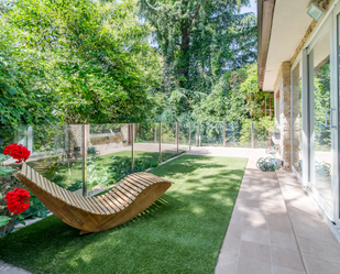 Terrassa de Casa o xalet de lloguer en Las Rozas de Madrid amb Aire condicionat, Calefacció i Jardí privat