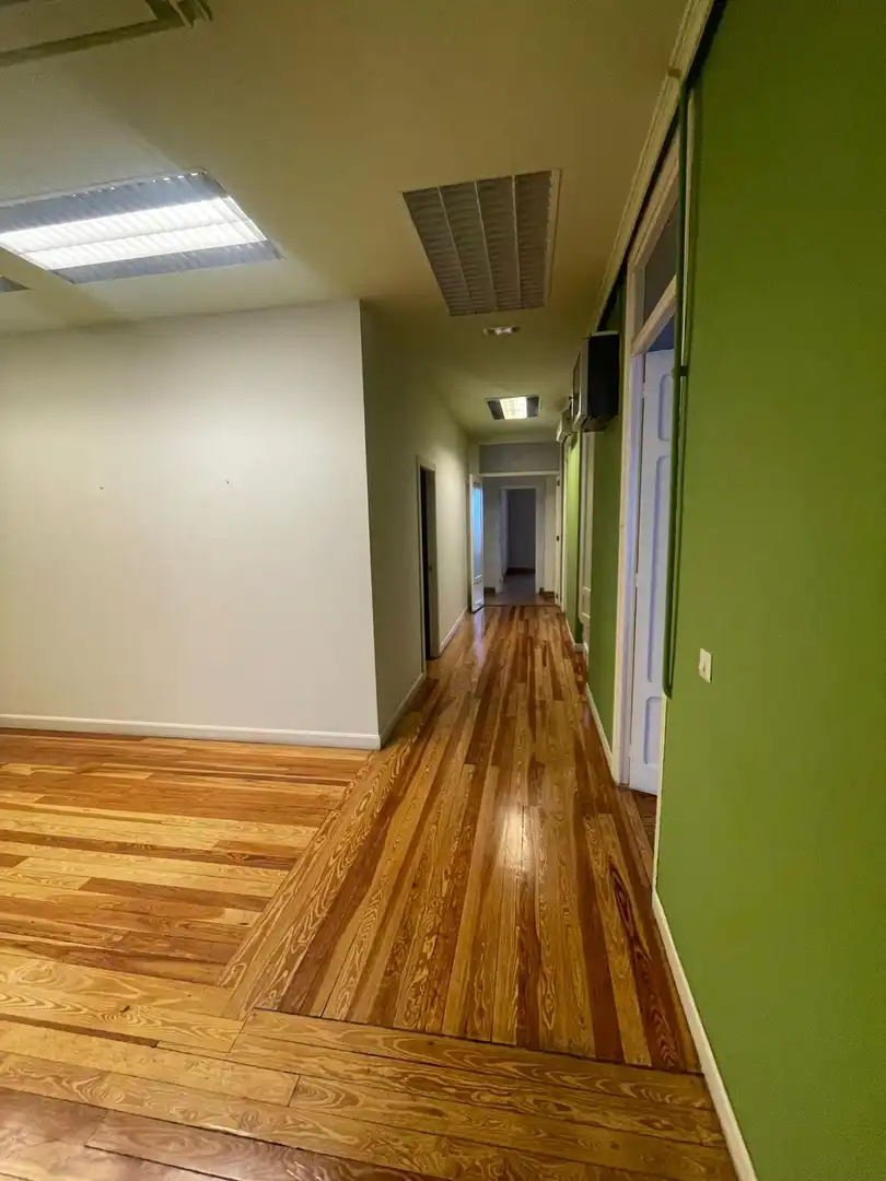 Office space with lift to rent in Calle Calle Miguel Iscar, imagen 29