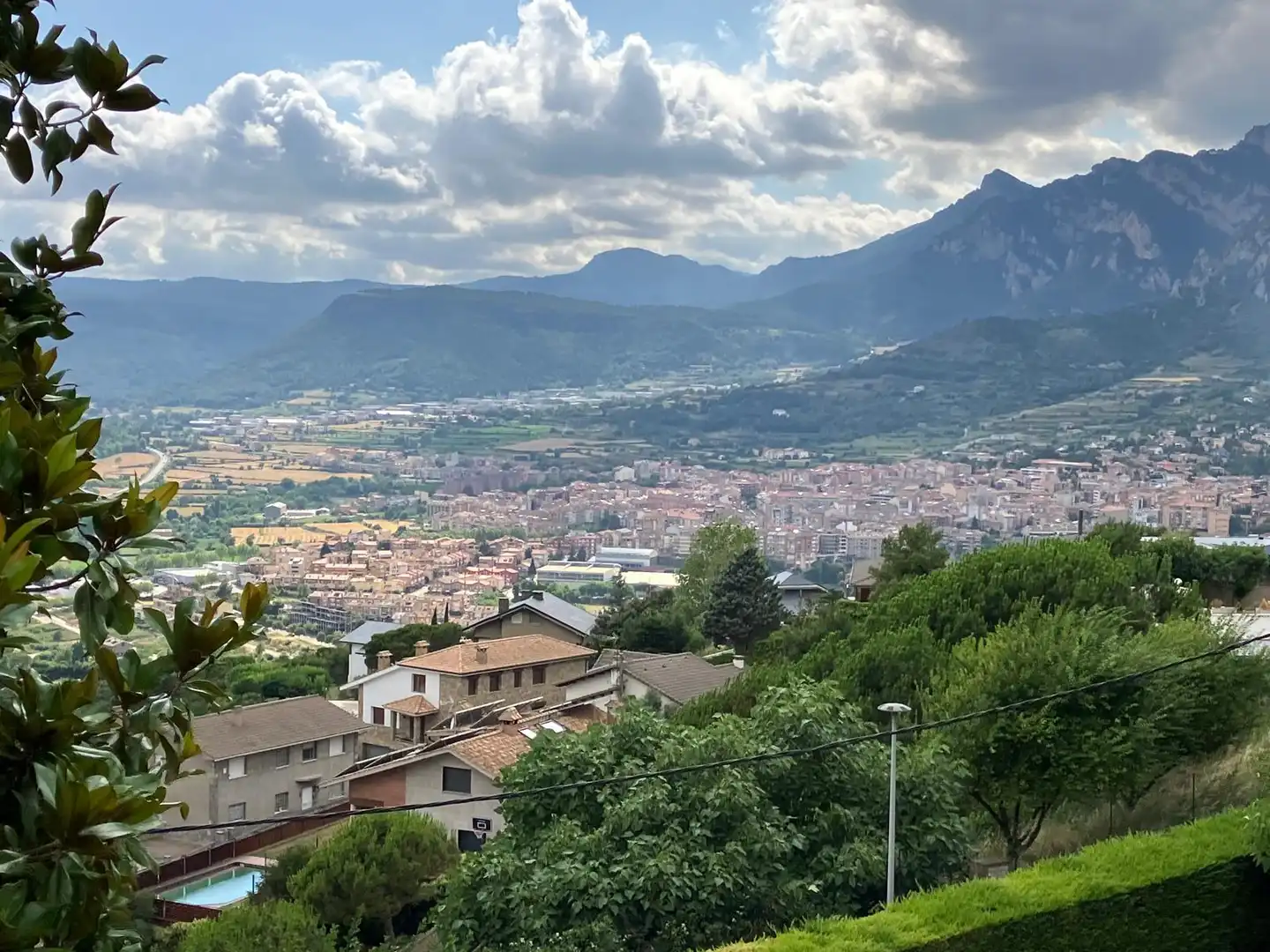 Vista exterior de Casa o chalet en venta en Berga con Amueblado