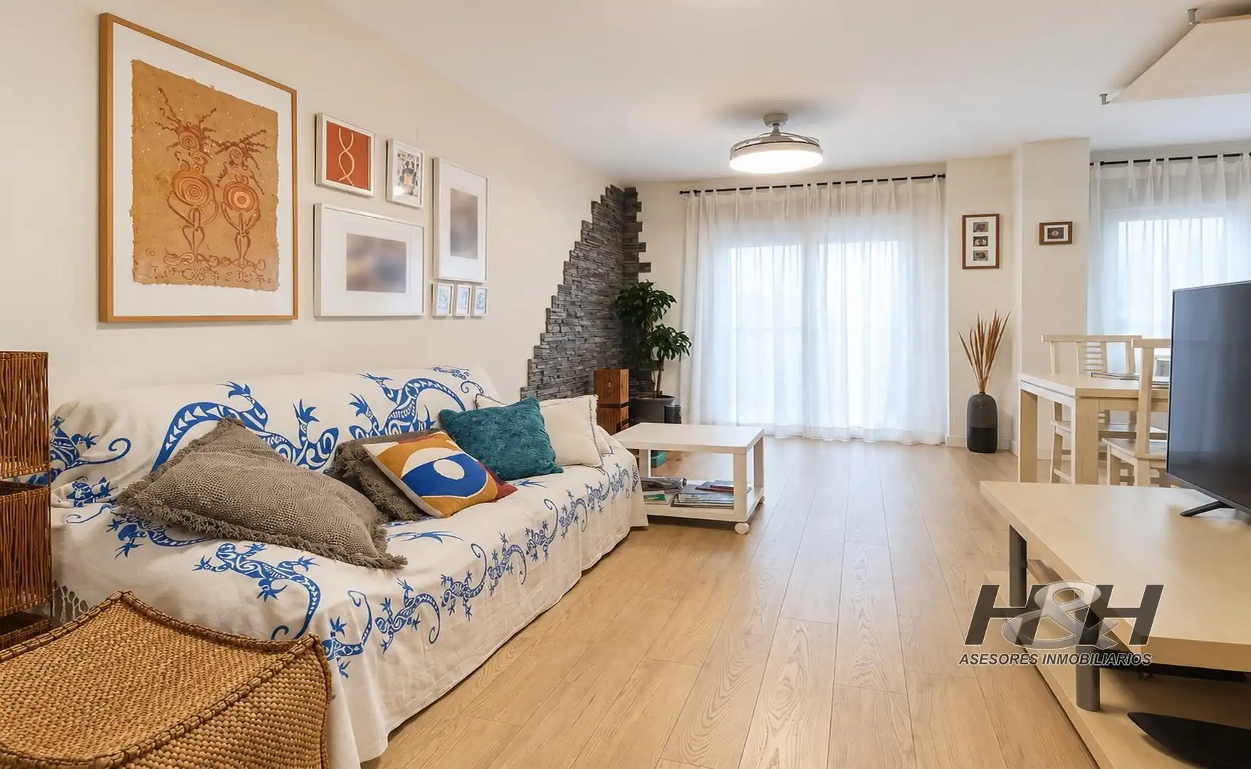 Flat with terrace for sale in Pobles de l'Oest, imagen 2