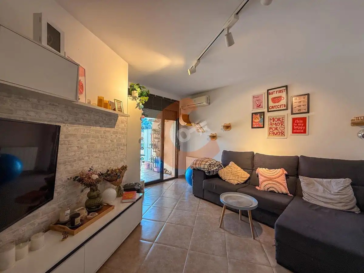 Sala de estar de Piso en venta en El Vendrell con Aire acondicionado, Calefacción y Parquet