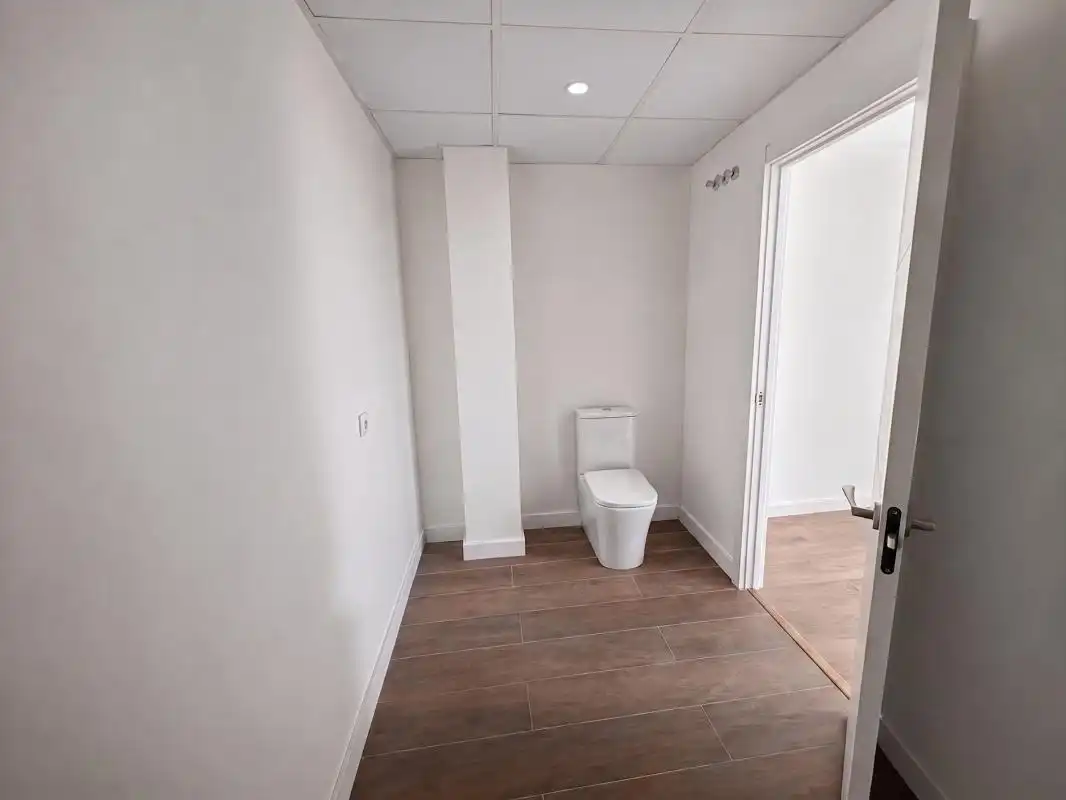 Bathroom of Attic for sale in Alberic  with Heating