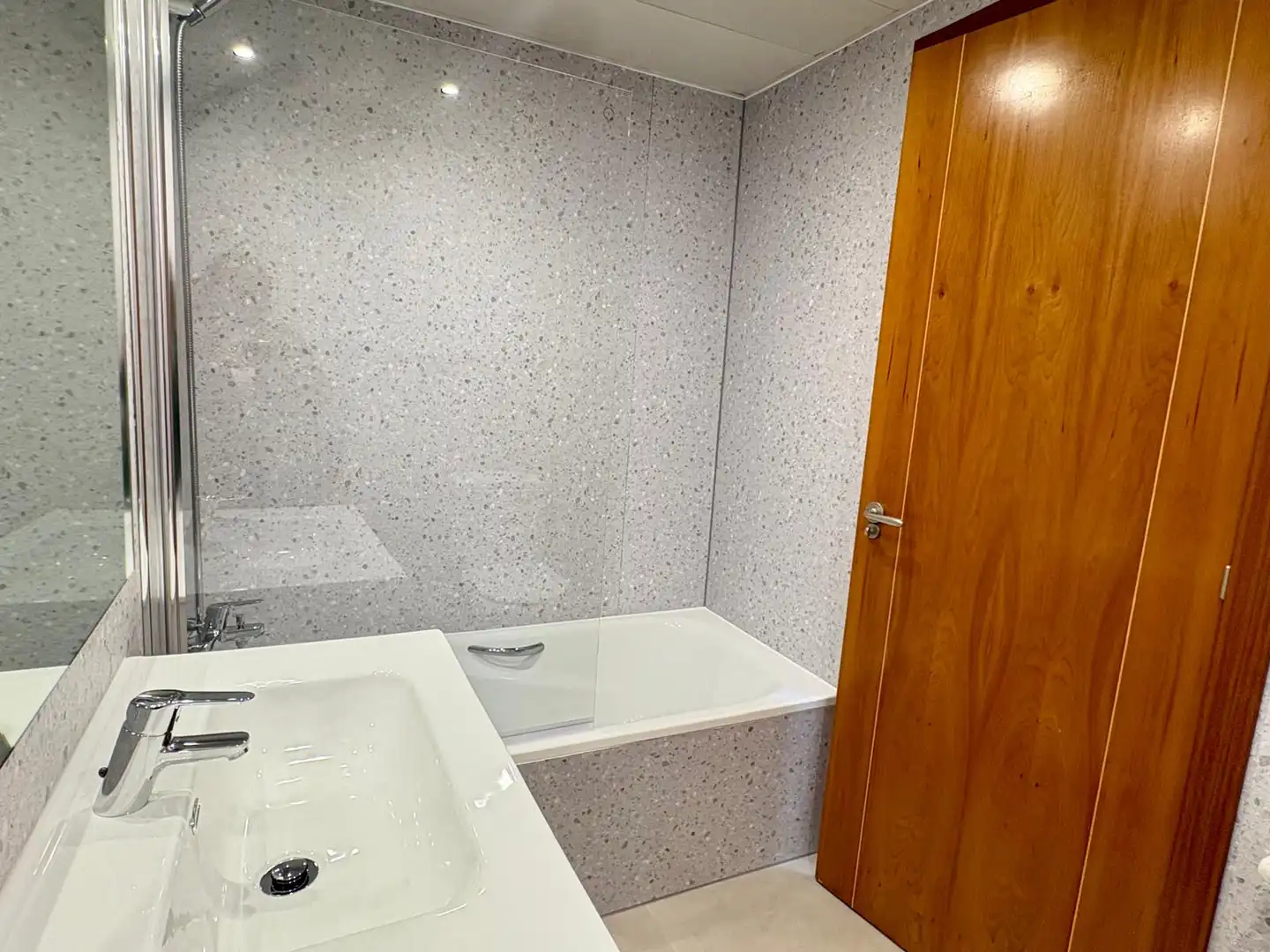 Baño de Piso en venta en Villanueva de la Cañada con Aire acondicionado, Calefacción y Parquet