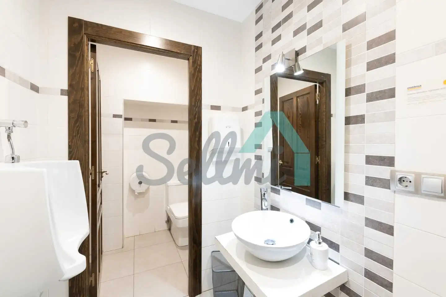 Business premises for sale in Alfonso Camín, imagen 20