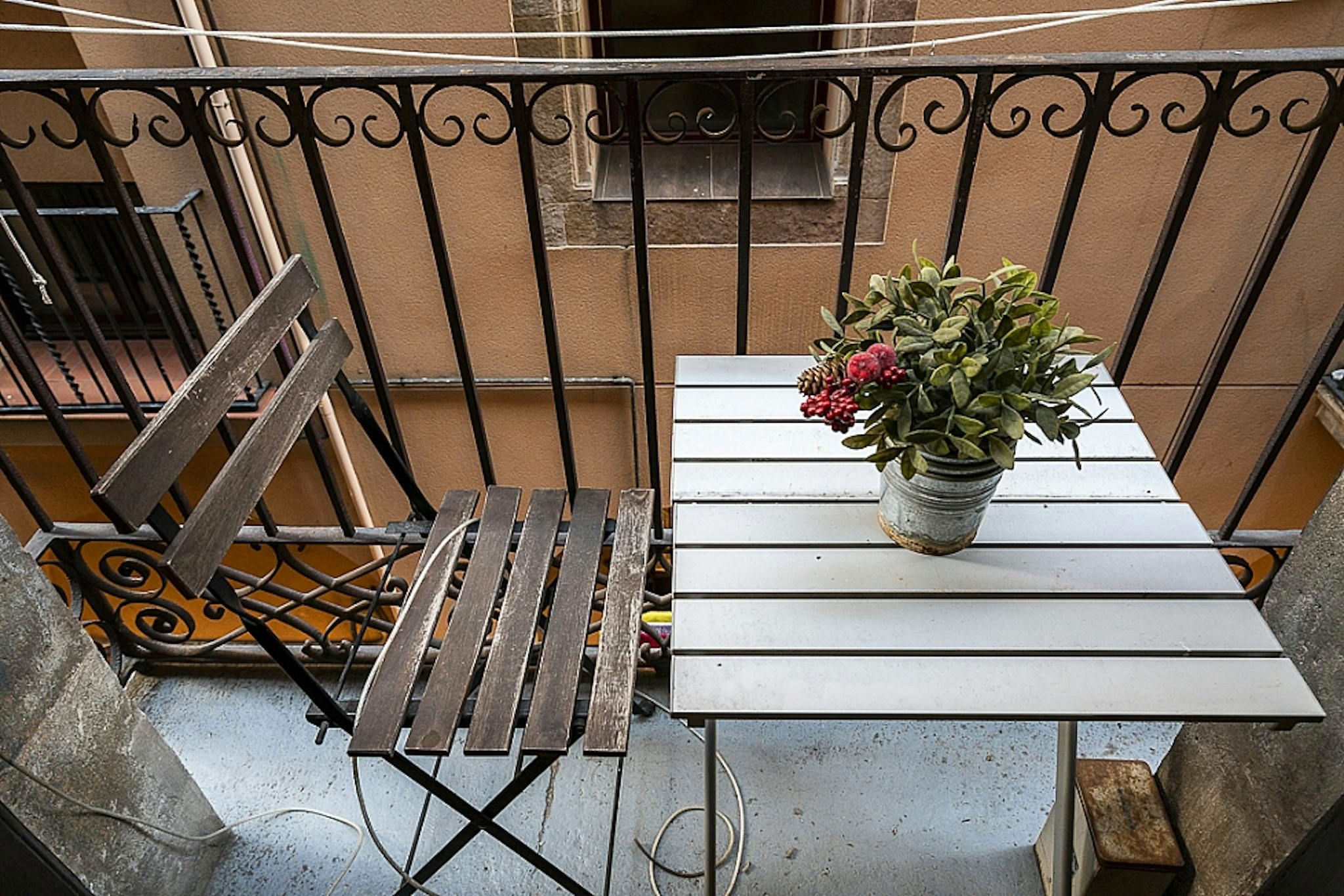 Terraza de Piso de alquiler en  Barcelona Capital con Calefacción, Amueblado y Lavadora