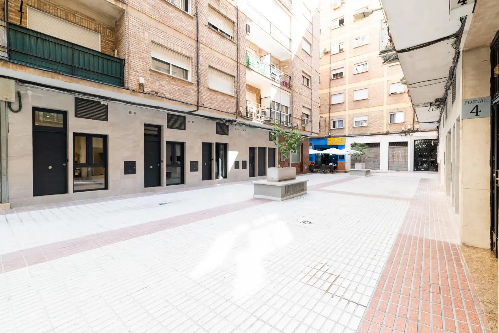Exterior view of Lofts for sale in Granada  with Air Conditioner, Heating and Furnished