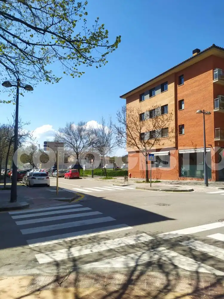 Local comercial en venda a Rusinyol, imagen 3