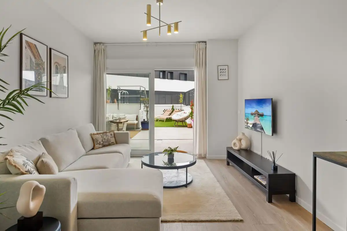 Apartamento con piscina en venta en Estepona Pueblo, imagen 21