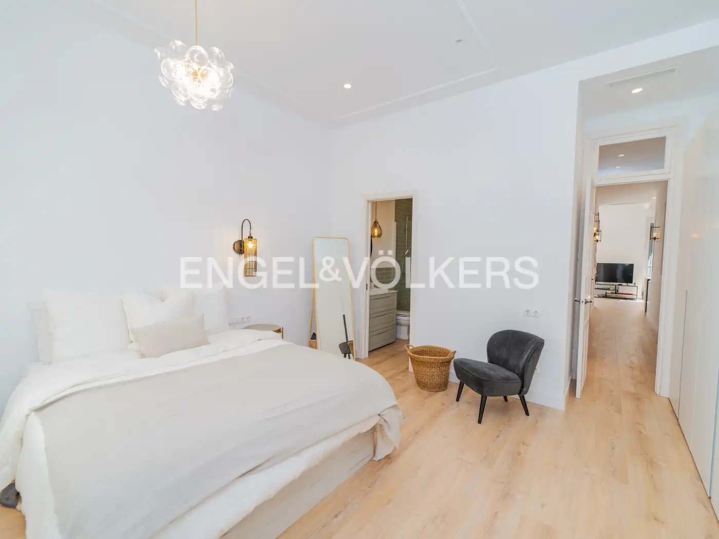 Habitación de Piso en venta en Alicante / Alacant con Aire acondicionado, Calefacción y Balcón