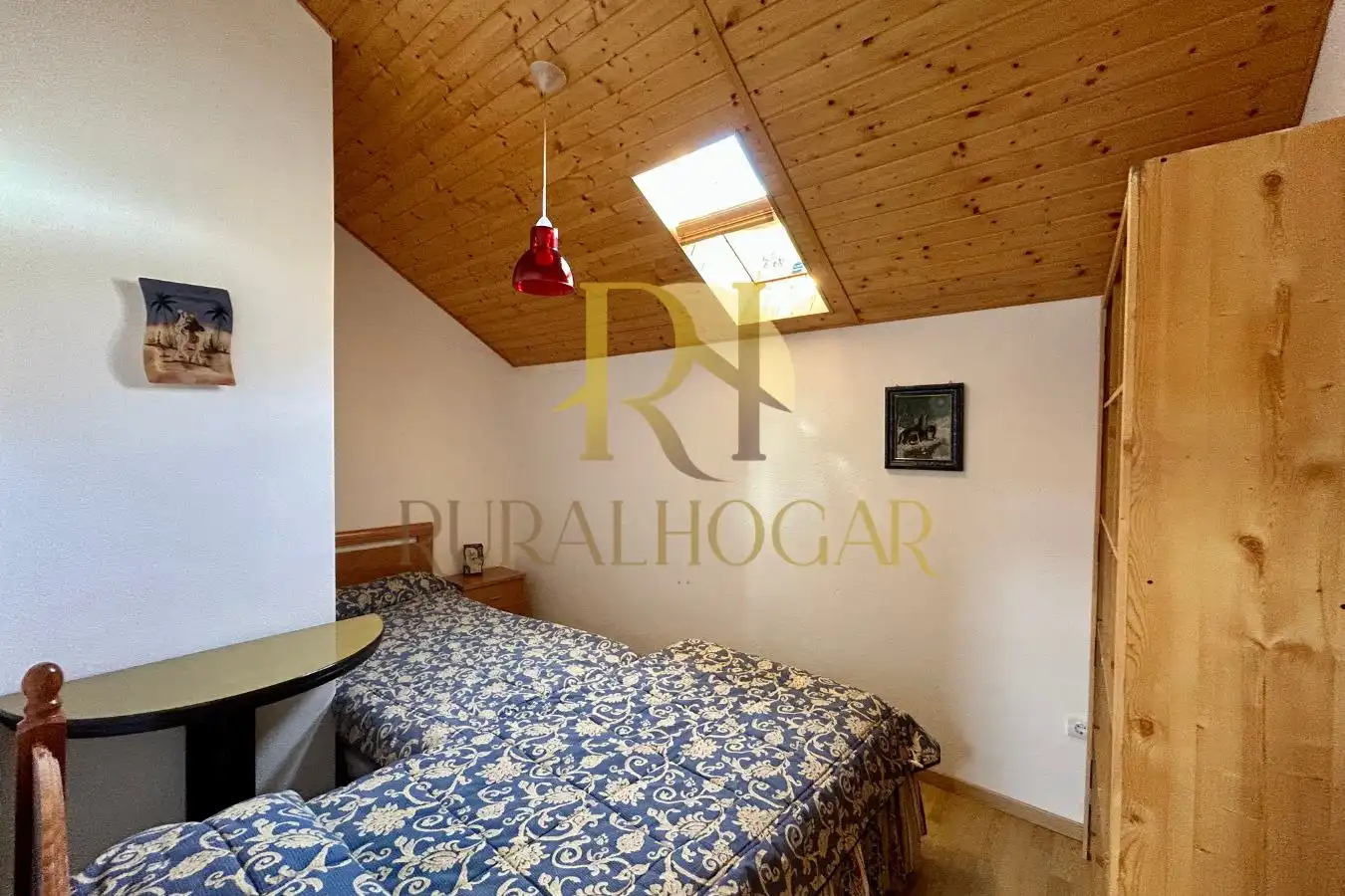 Schlafzimmer von Wohnung zum Verkauf in Cabrillanes