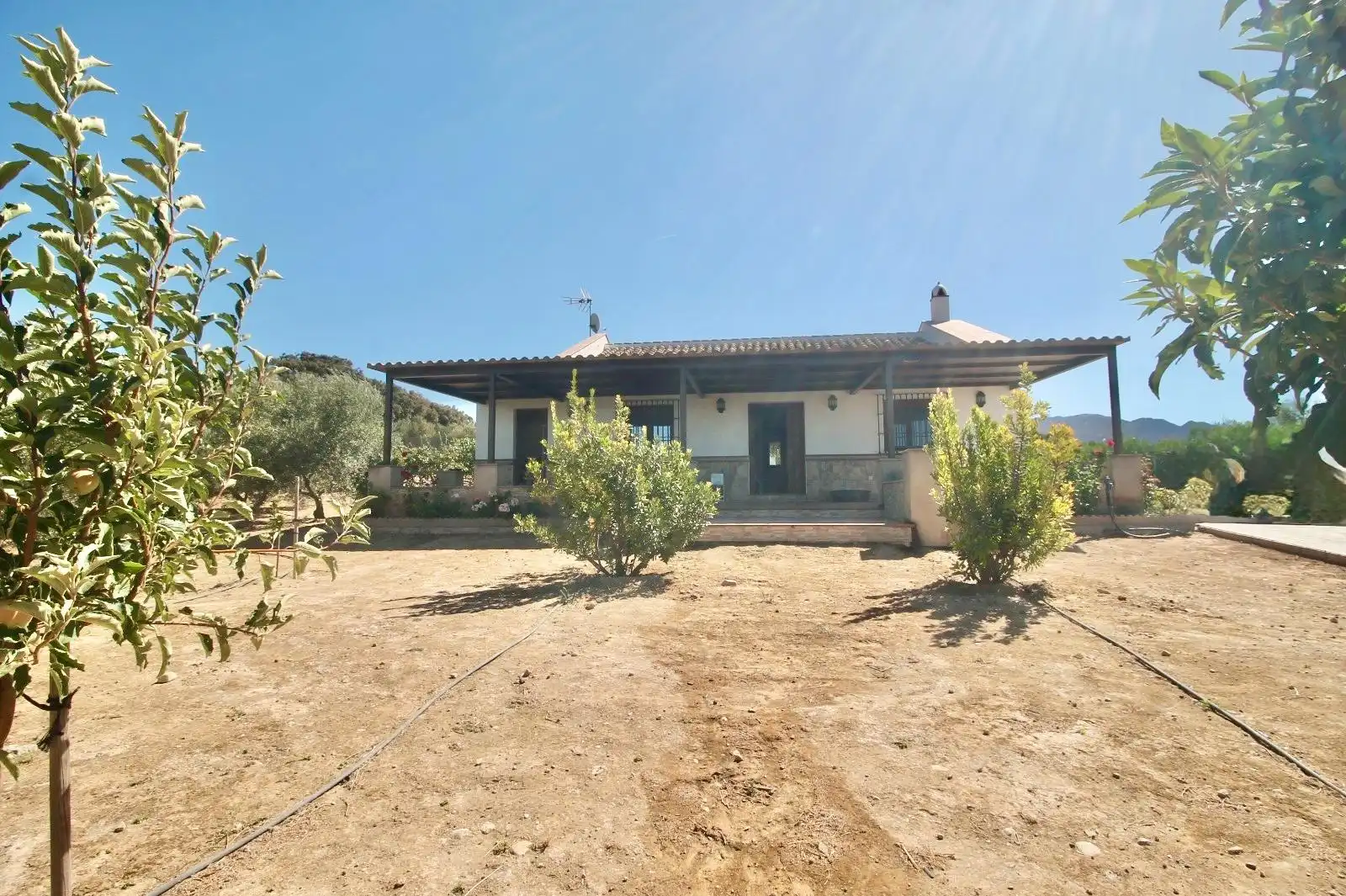 Casa rústica en venda a Bobadilla - Bobadilla Estación - La Joya, imagen 2