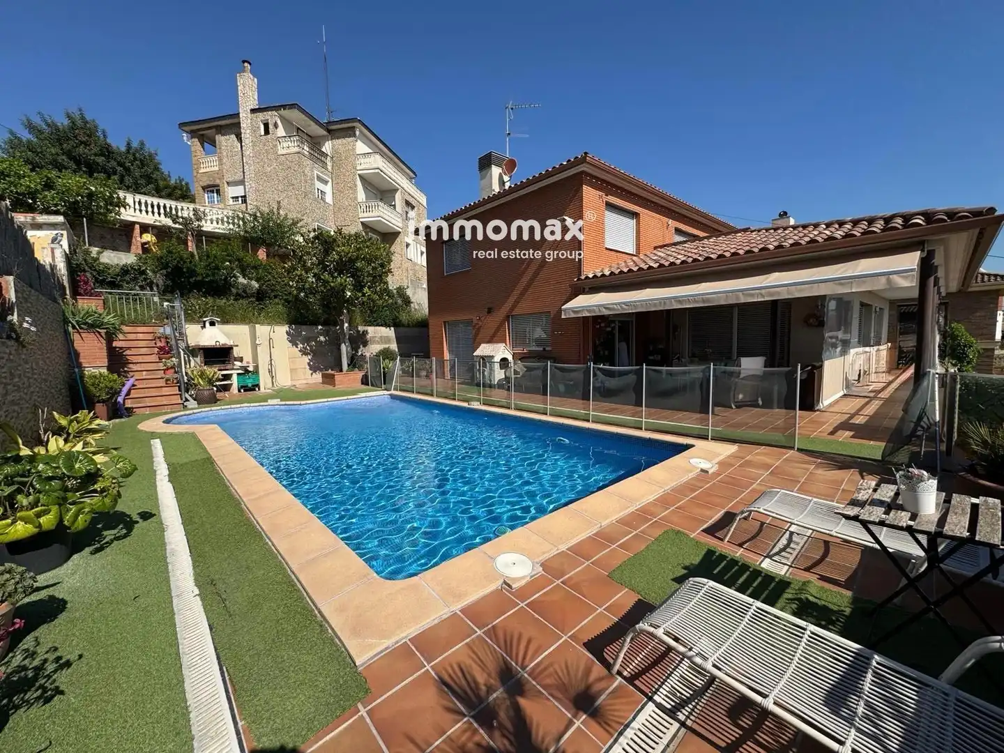 Piscina de Casa o chalet en venta en Sant Boi de Llobregat con Aire acondicionado, Calefacción y Terraza