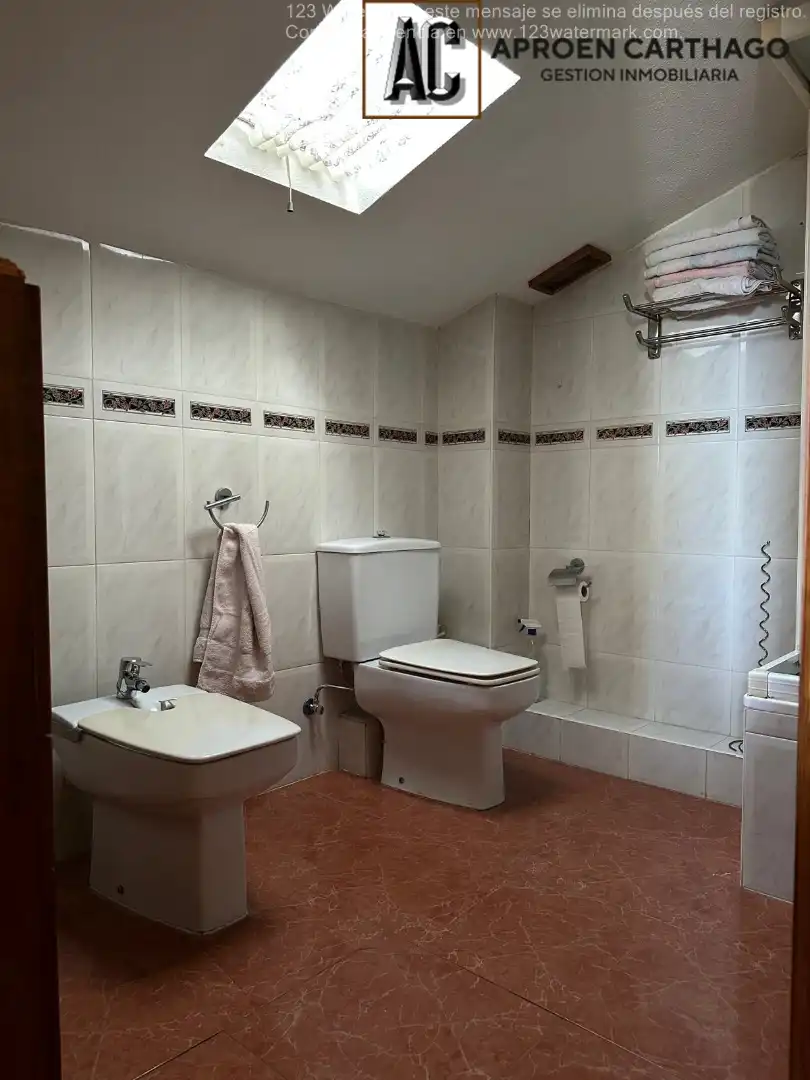 Baño de Casa o chalet en venta en Cartagena con Aire acondicionado, Calefacción y Jardín privado