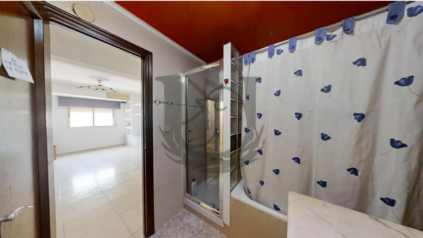 Baño de Piso en venta en Beniparrell con Terraza