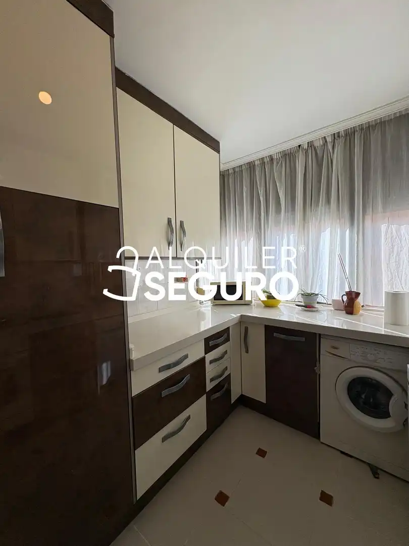 Cocina de Piso de alquiler en Puente de Vallecas