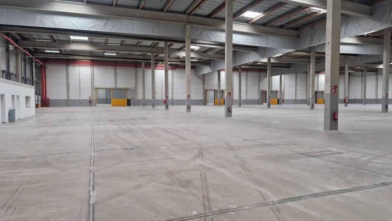 Nau industrial de lloguer en Alovera