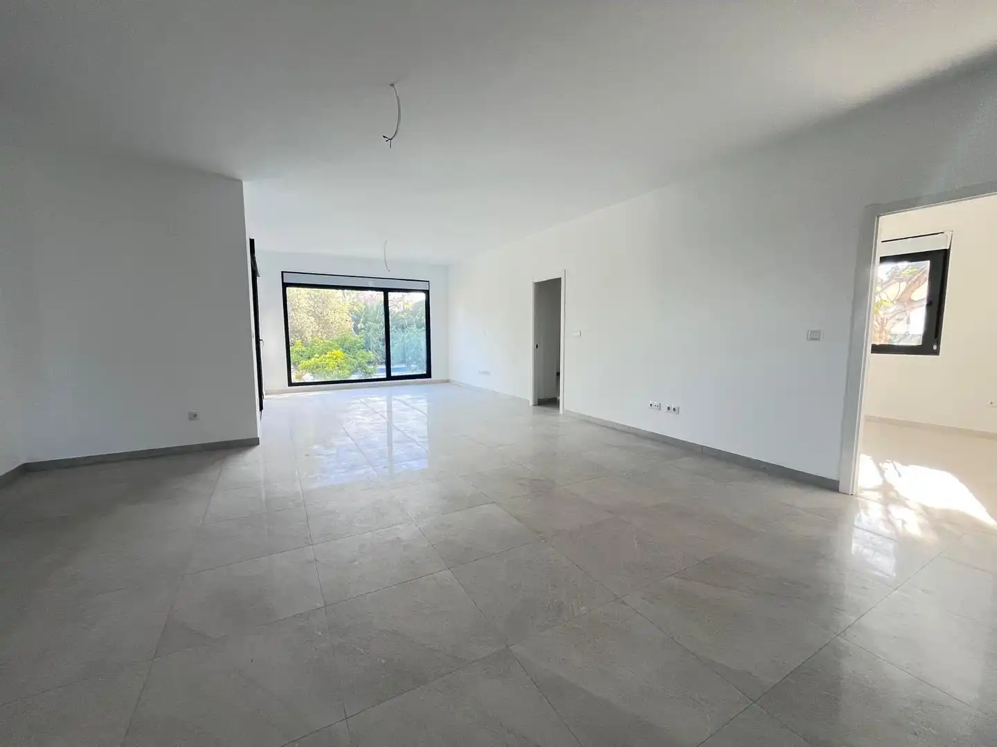 Villa con piscina in vendita a Los Girasoles, imagen 4