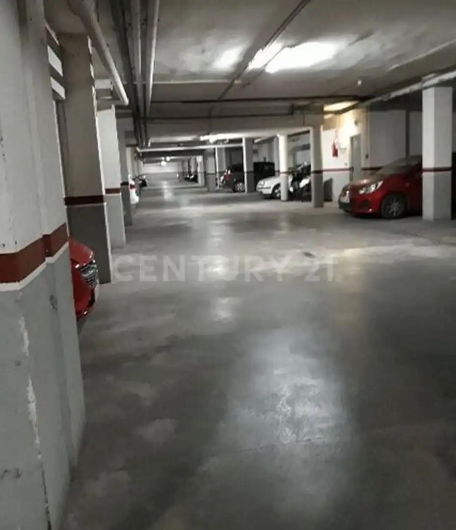 Parkplatz zur Miete in Calle Olivo 0, imagen 4