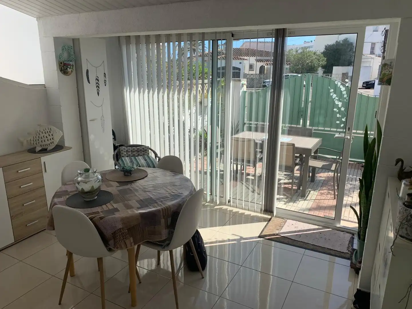Comedor de Casa adosada en venta en Roses con Aire acondicionado, Calefacción y Jardín privado