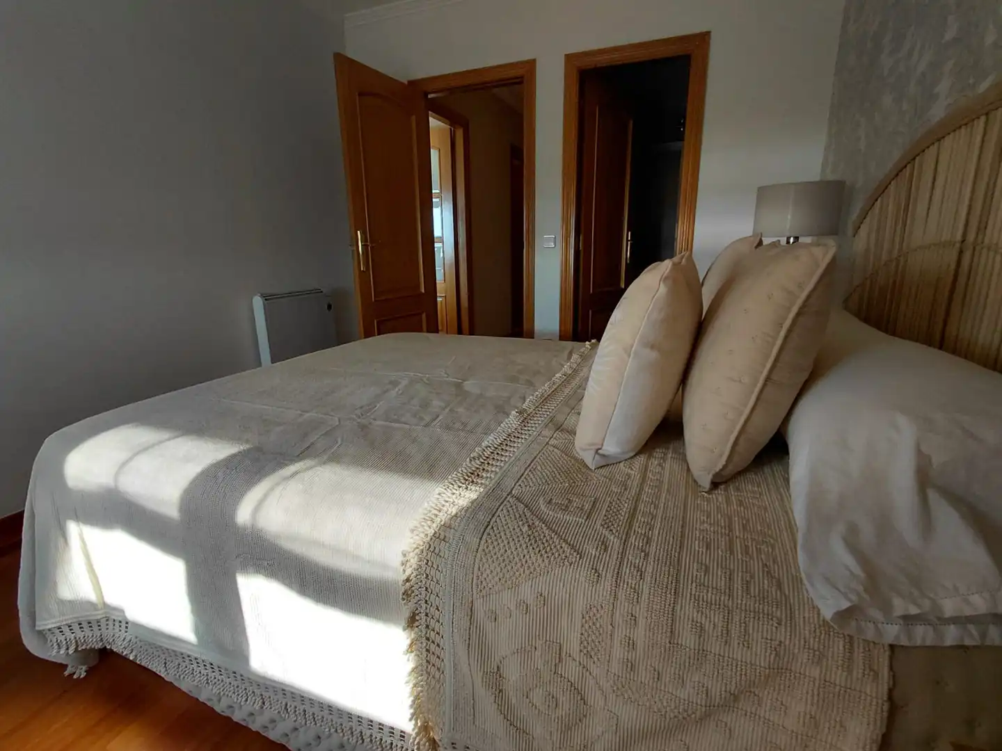 Habitación de Ático en venta en Vilagarcía de Arousa con Calefacción, Parquet y Terraza