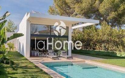 Exterior view of House or chalet for sale in Paterna  with Air Conditioner, Terrace and Swimming Pool