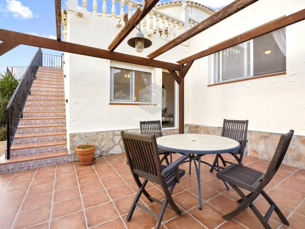 Houses for sale in Partides comunes - Adsubia