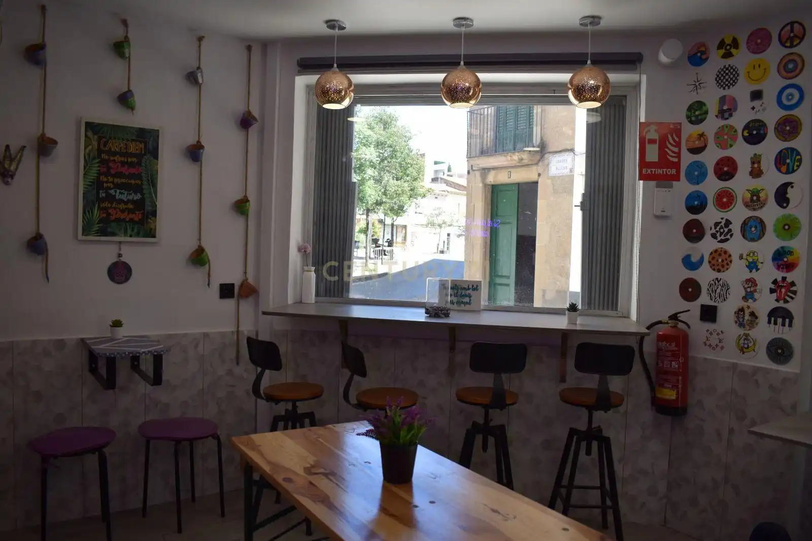 Commercial properties for sale in Malgrat de Mar  with Air Conditioner and Alarm
