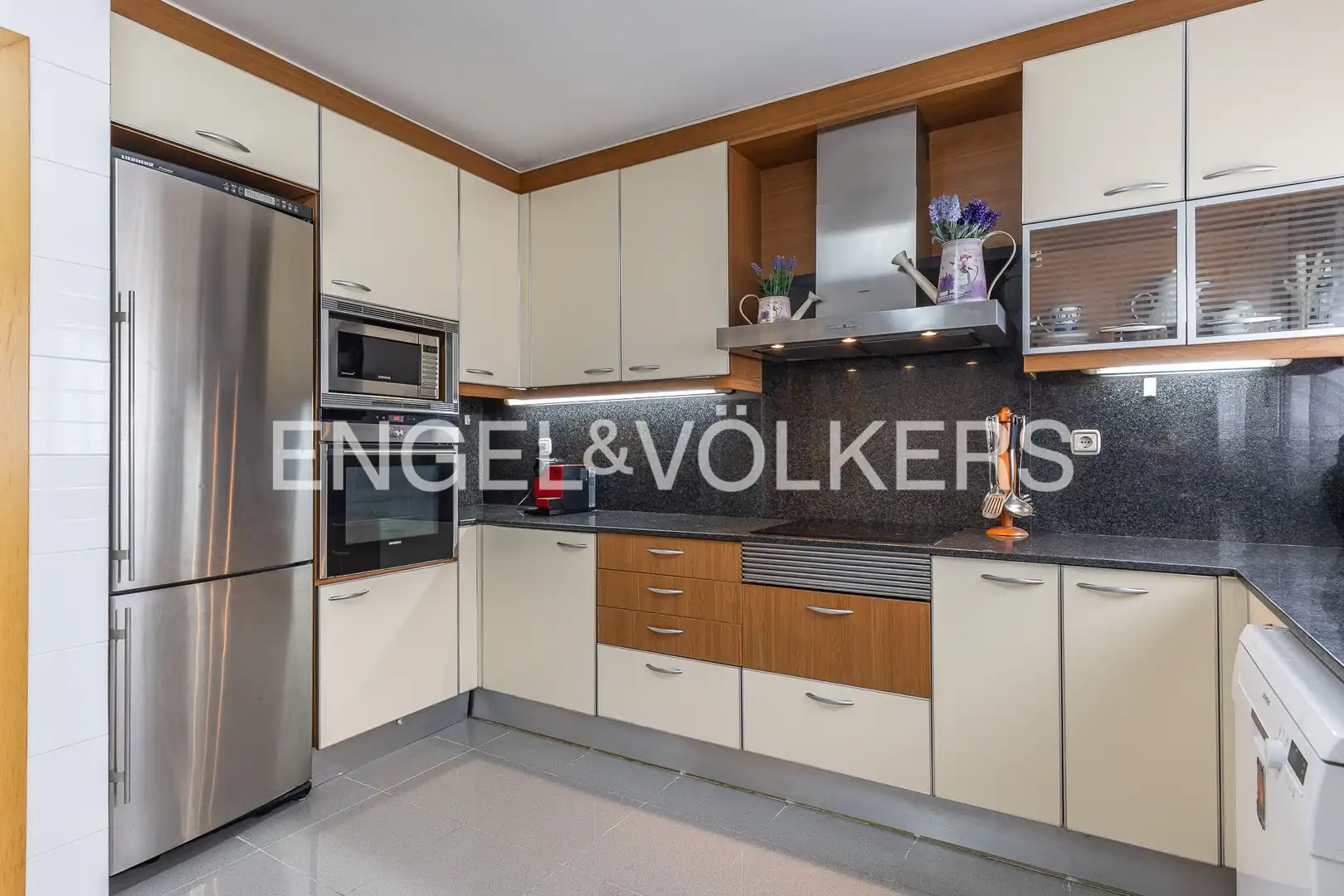 Cocina de Dúplex en venta en Terrassa con Aire acondicionado, Calefacción y Terraza
