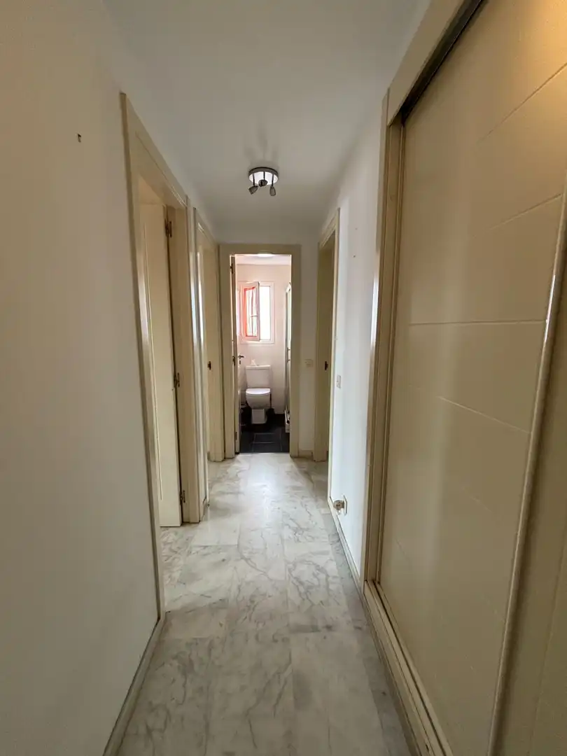 Piso en venta en Estepona con Jardín privado y Piscina comunitaria