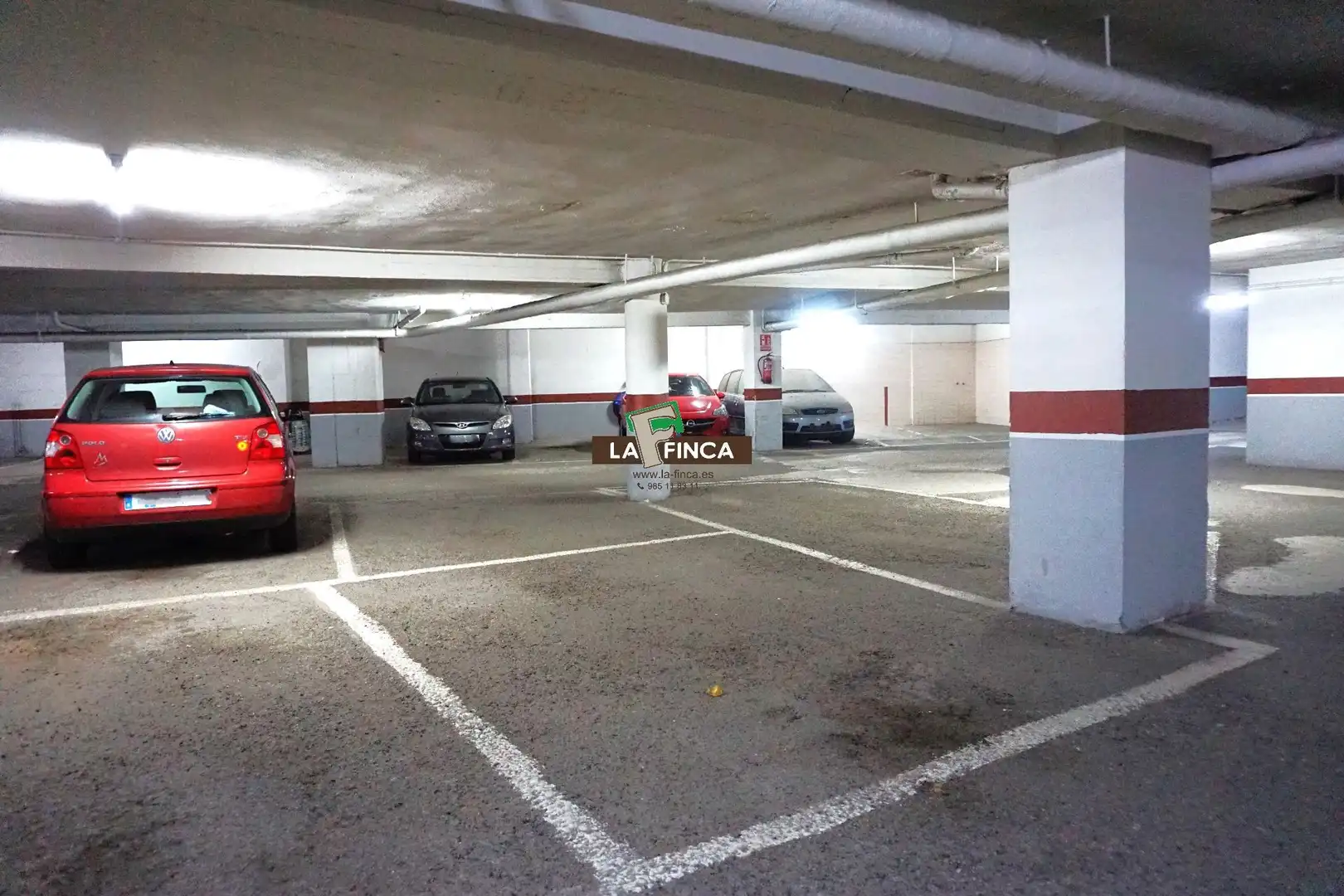 Aparcament de Garatge en venda en Oviedo 