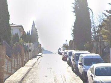 Casa amb balcó en venda a Calle EL LAUD