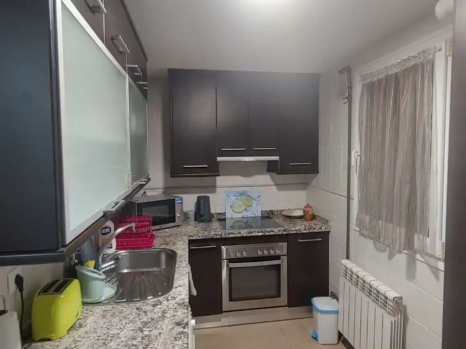 Küche von Wohnung zur Miete in Granada mit Klimaanlage, Schwimmbad und Möbliert