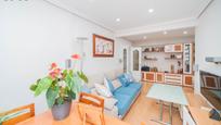 Living room of Flat for sale in Móstoles  with Air Conditioner, Heating and Parquet flooring